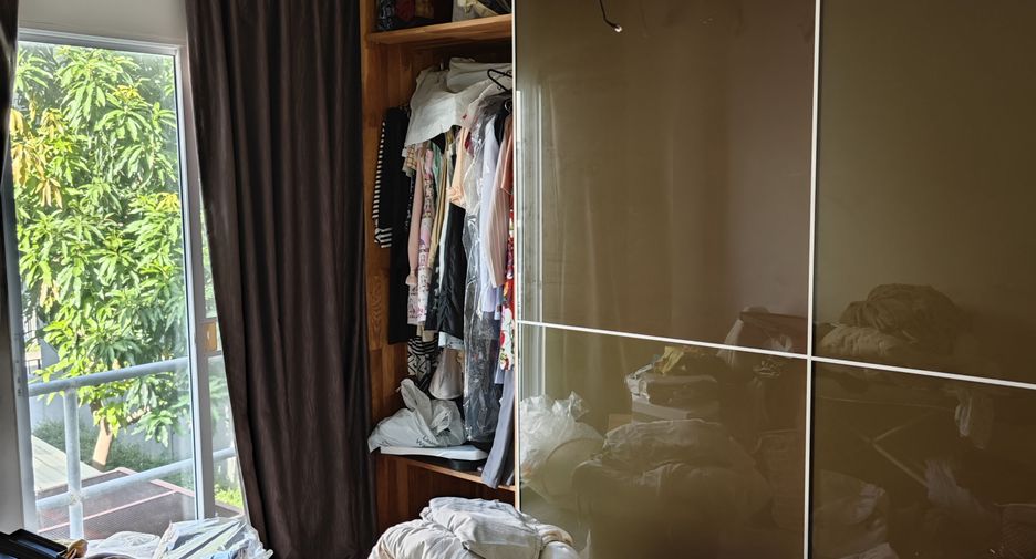 For sale 3 bedrooms townhouse in Pak Kret, Nonthaburi
