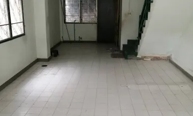 出售 2 卧室 联排别墅 在 Lam Luk Ka, Pathum Thani