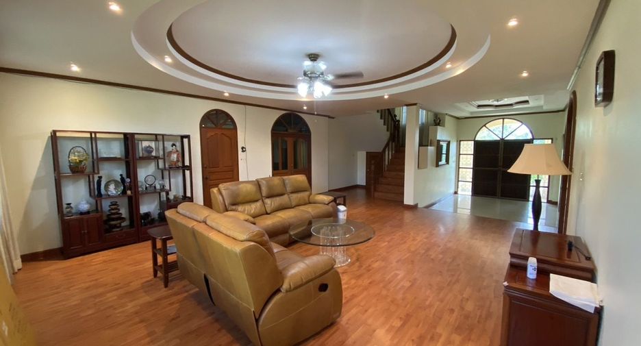 For sale 4 bedrooms house in Phrao, Chiang Mai