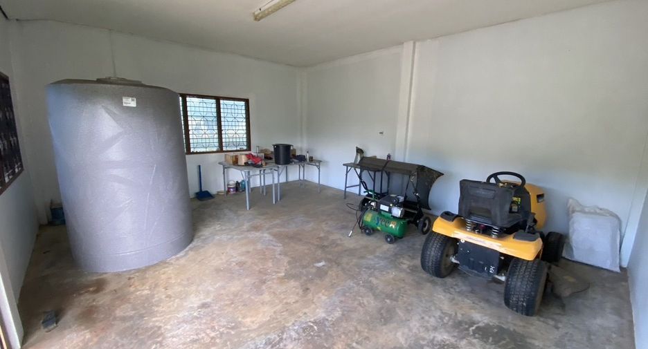 For sale 4 bedrooms house in Phrao, Chiang Mai
