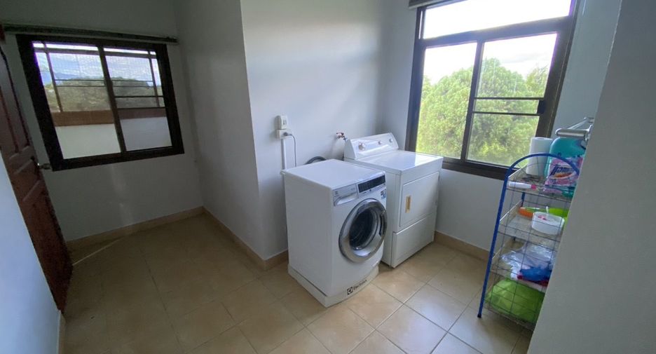 For sale 4 bedrooms house in Phrao, Chiang Mai