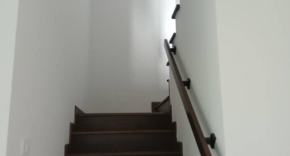 For rent 3 bedrooms house in Mueang Nonthaburi, Nonthaburi