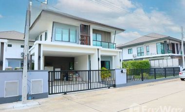 Haus zum Kauf mit 3 Zimmer in Mueang Ubon Ratchathani, Ubon Ratchathani