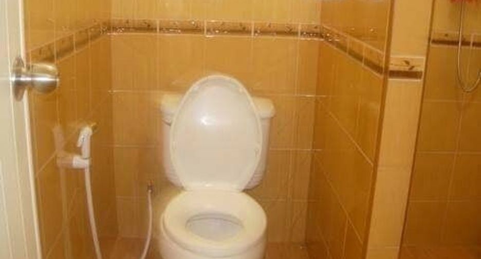 For sale 6 bedrooms house in Mueang Udon Thani, Udon Thani