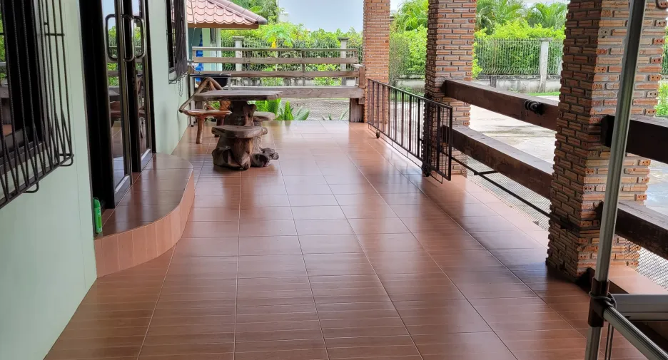 For sale 6 bedrooms house in Mueang Udon Thani, Udon Thani