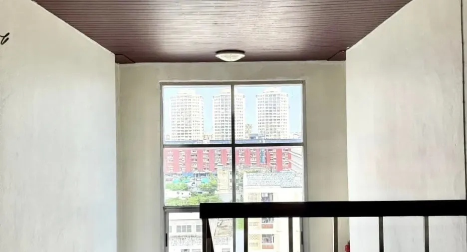 For sale 2 bedrooms condo in Bang Kapi, Bangkok