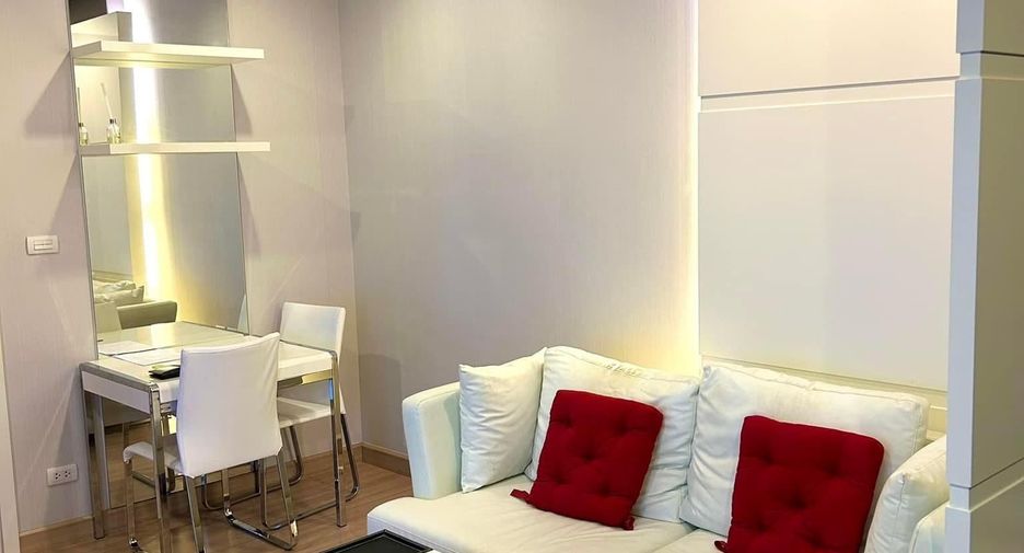 For sale studio condo in Khlong San, Bangkok