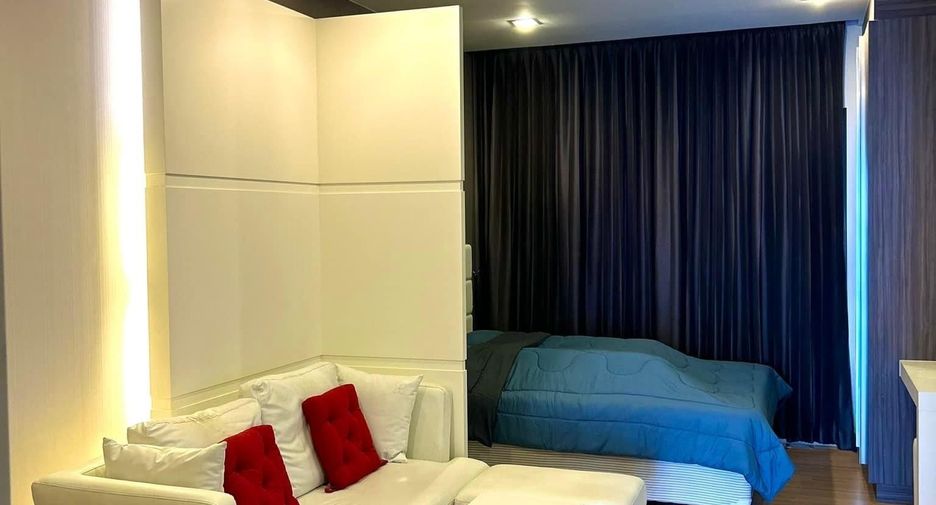 For sale studio condo in Khlong San, Bangkok