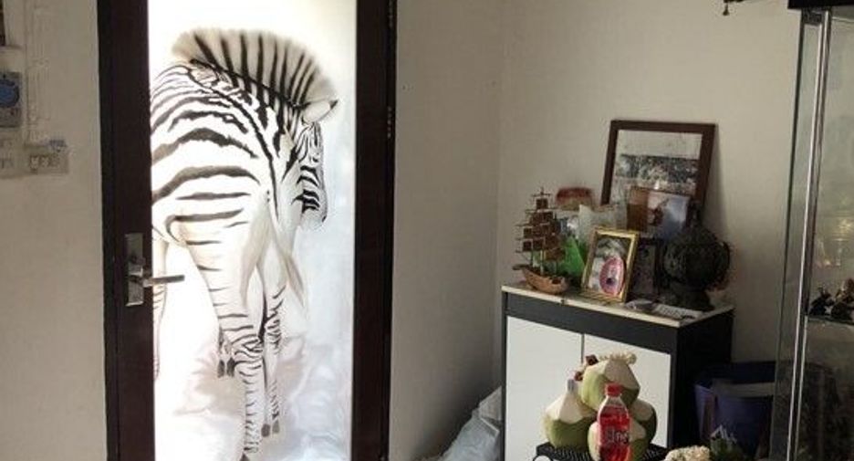 For sale 2 bedrooms townhouse in Mueang Nonthaburi, Nonthaburi