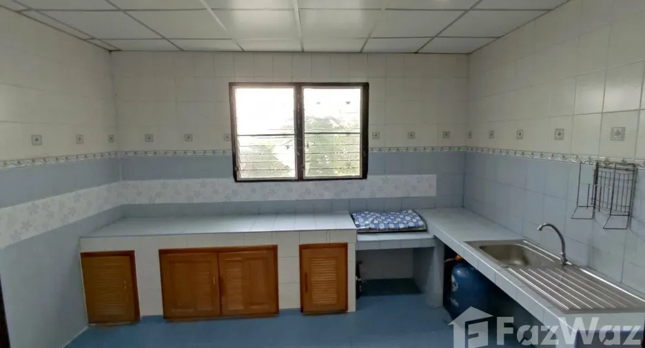 Casa adosada en venta de 2 habitaciones en Bang Kruai, Nonthaburi