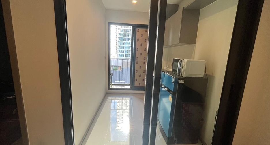 For sale 1 bed condo in Huai Khwang, Bangkok