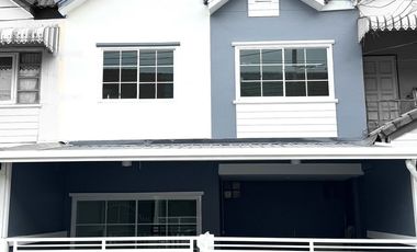 For sale 4 bedrooms townhouse in Thanyaburi, Pathum Thani