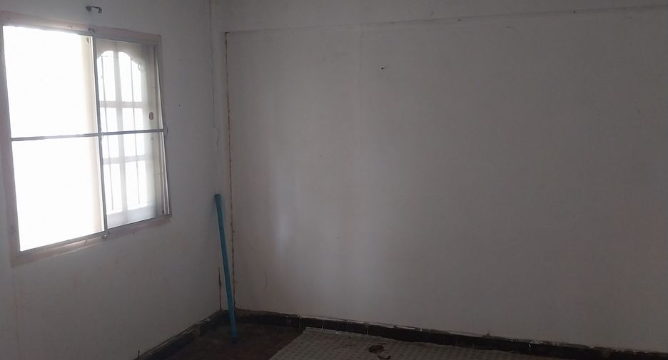 For sale 3 bedrooms house in Dok Khamtai, Phayao
