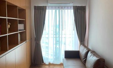 For sale 1 Beds condo in Yan Nawa, Bangkok