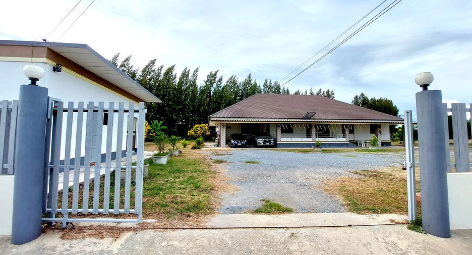 Haus zum Kauf mit 4 Zimmer in Kamphaeng Saen, Nakhon Pathom
