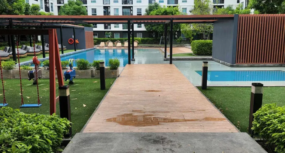 For sale 1 bed condo in Mueang Rayong, Rayong