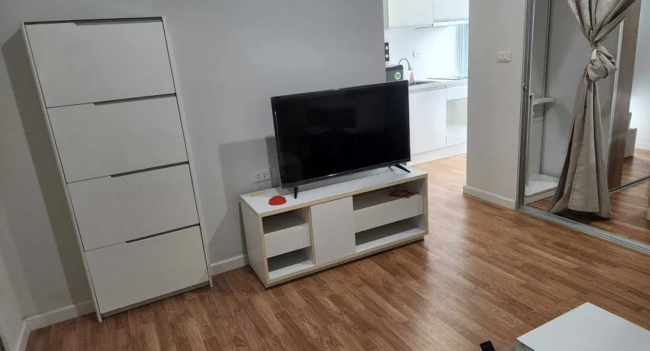 For sale 1 bed condo in Mueang Rayong, Rayong