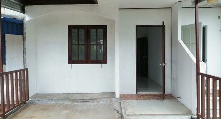 For sale 2 bedrooms townhouse in Khlong Luang, Pathum Thani