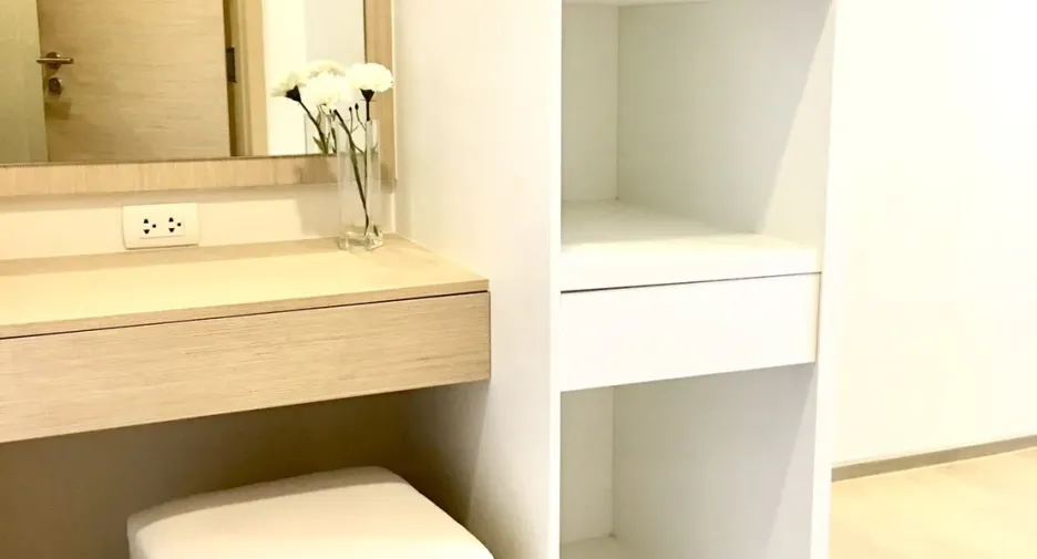 For rent and for sale 1 bed condo in Khlong Toei, Bangkok