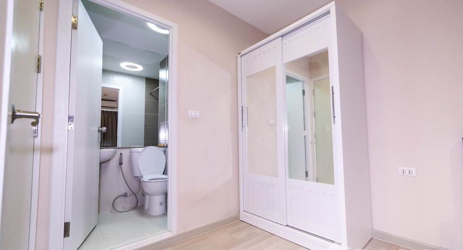 Продажа 1 кровать кондо в Лат Пхрао, Бангкок