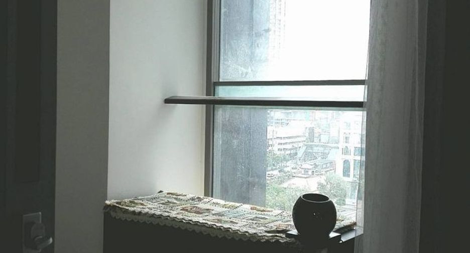 For sale 2 bedrooms condo in Yan Nawa, Bangkok
