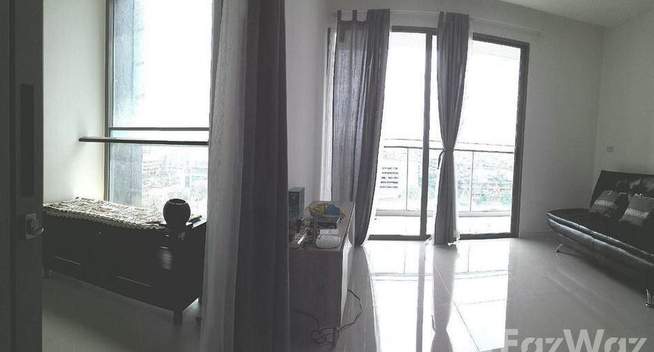 For sale 2 bedrooms condo in Yan Nawa, Bangkok
