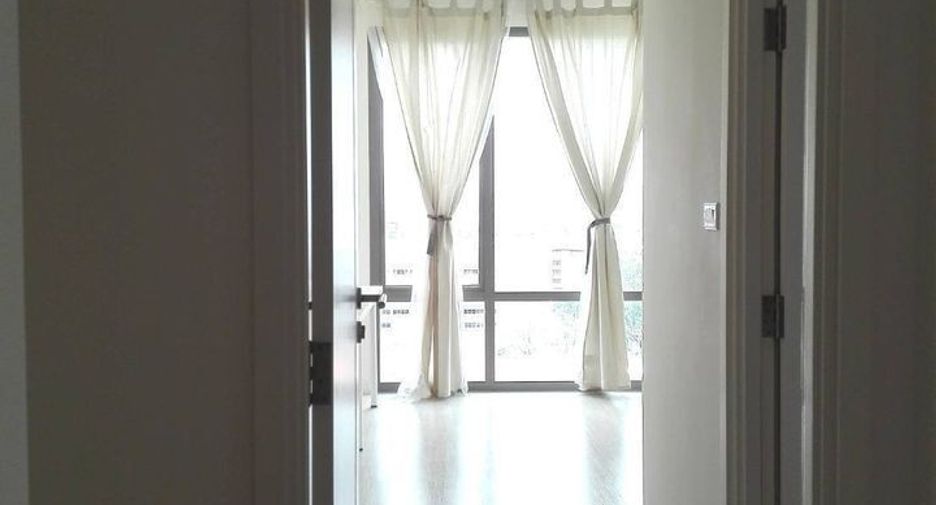 For sale 2 bedrooms condo in Yan Nawa, Bangkok