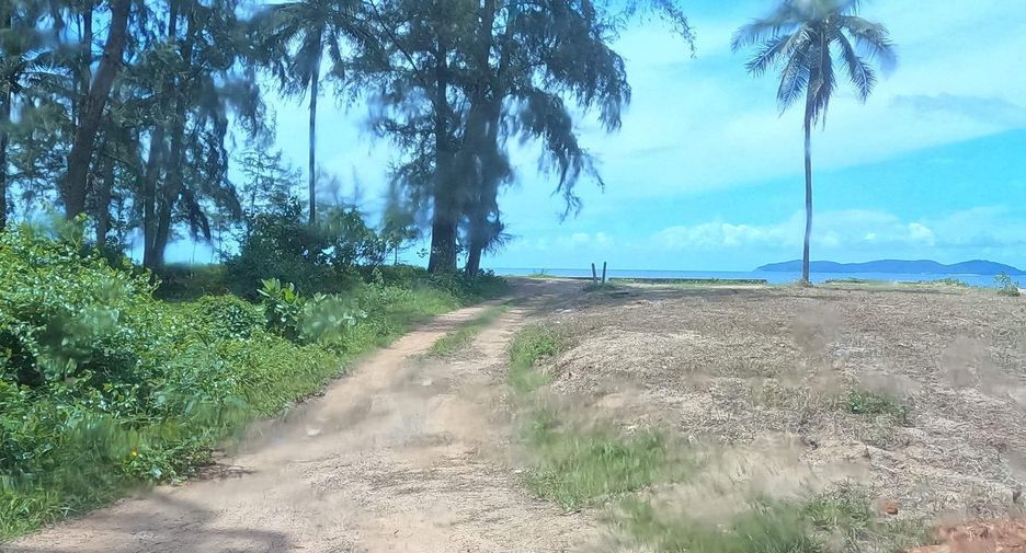 Terreno en venta en Bang Saphan Noi, Prachuap Khiri Khan