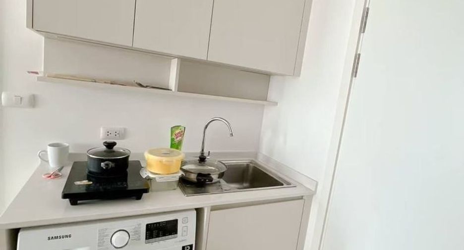 For sale studio condo in Huai Khwang, Bangkok