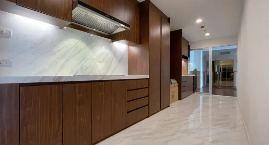 For sale 2 bedrooms condo in Bang Kho Laem, Bangkok