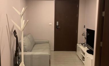 À vendre 1 chambre condo à Huai Khwang, Bangkok