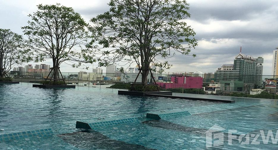 For sale and for rent 2 bedrooms condo in Watthana, Bangkok