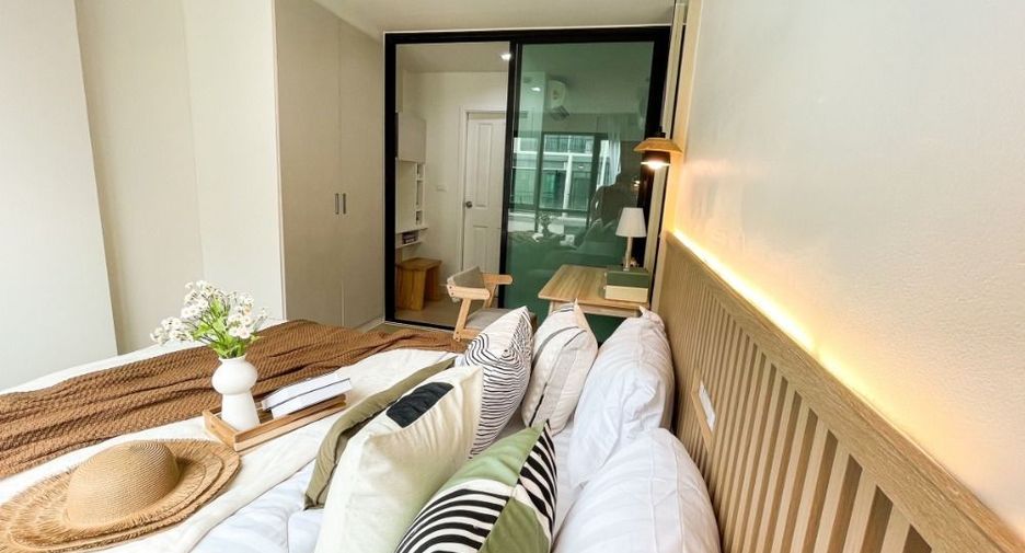 For sale 1 bed condo in Mueang Samut Prakan, Samut Prakan