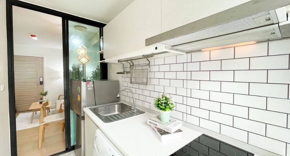 For sale 1 bed condo in Mueang Samut Prakan, Samut Prakan