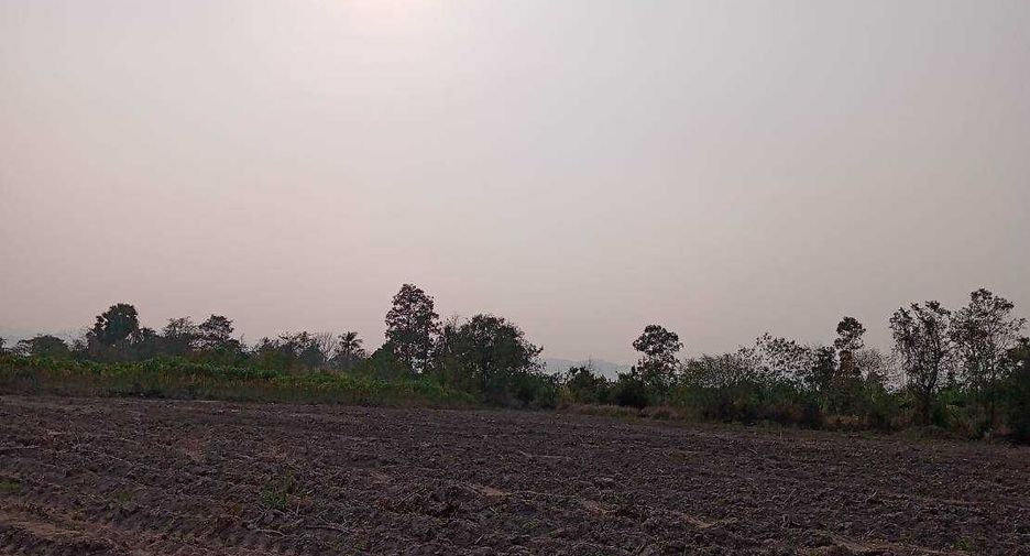 出售 土地 在 Tha Yang, Phetchaburi