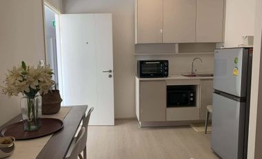 Продажа 1 кровать кондо в Хуаи Кхщанг, Бангкок