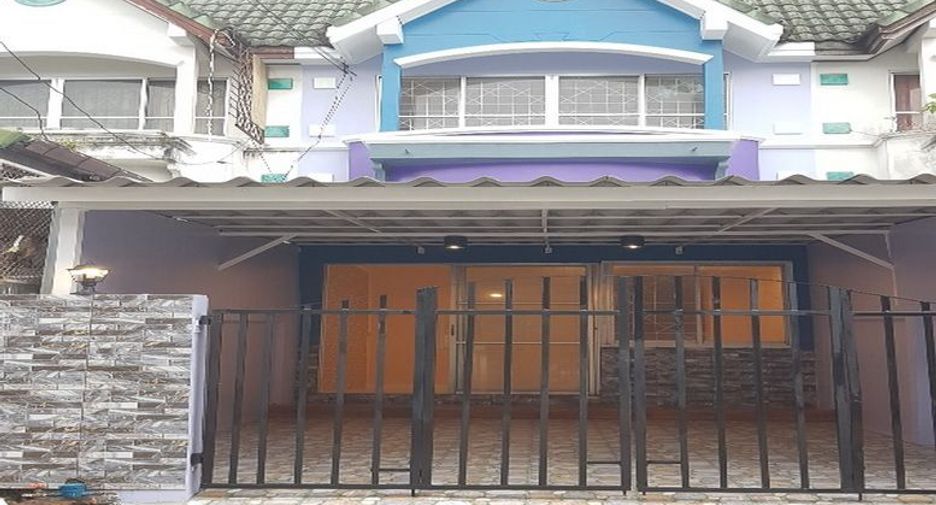 For sale 4 bedrooms townhouse in Bang Bua Thong, Nonthaburi