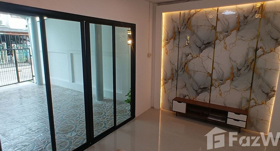 For sale 4 bedrooms townhouse in Bang Bua Thong, Nonthaburi