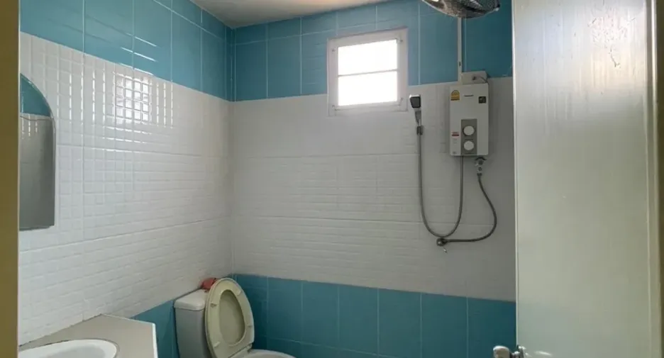 For sale 2 bedrooms house in Mueang Phitsanulok, Phitsanulok