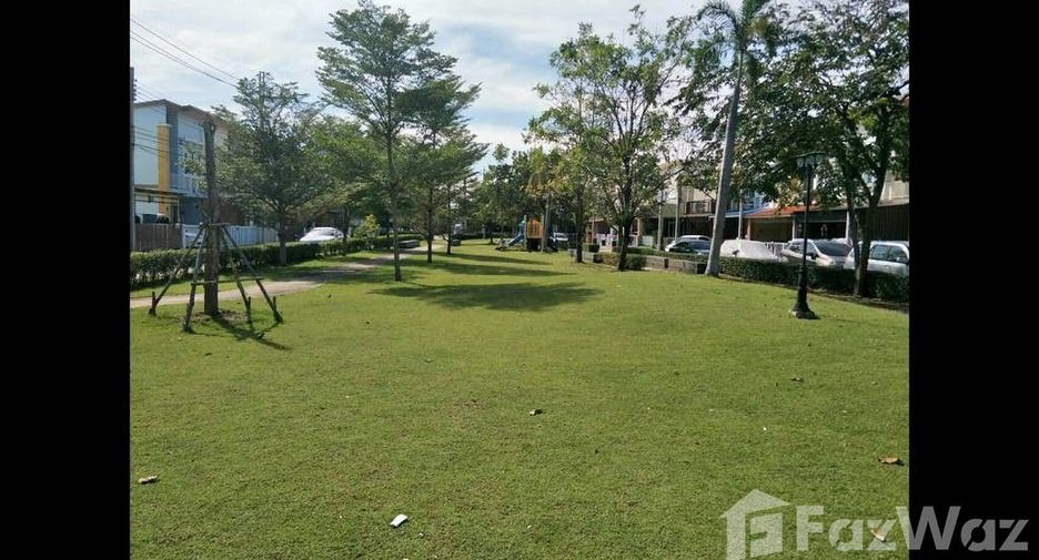For sale 4 bedrooms townhouse in Pak Kret, Nonthaburi