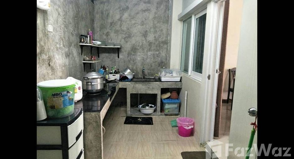 For sale 4 bedrooms townhouse in Pak Kret, Nonthaburi