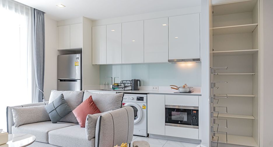 For sale 1 bed condo in Watthana, Bangkok
