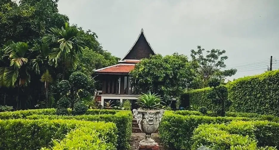 Villa en venta de 4 habitaciones en Nakhon Chai Si, Nakhon Pathom