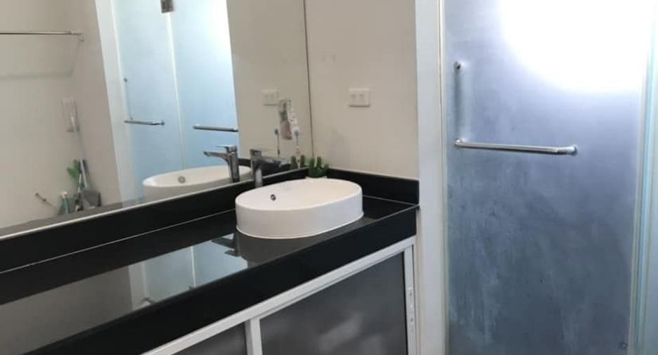 For sale 3 bedrooms townhouse in Bang Phli, Samut Prakan