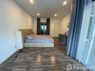 出售 3 卧室 联排别墅 在 Bang Phli, Samut Prakan