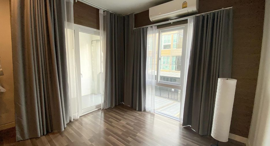 For sale 3 bedrooms townhouse in Bang Phli, Samut Prakan