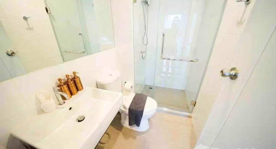 Condo en venta y en alquiler de 1 habitaciones en Bang Na, Bangkok
