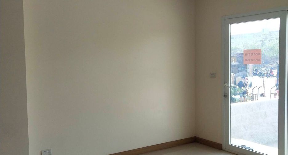 For sale 3 bedrooms townhouse in Mueang Udon Thani, Udon Thani