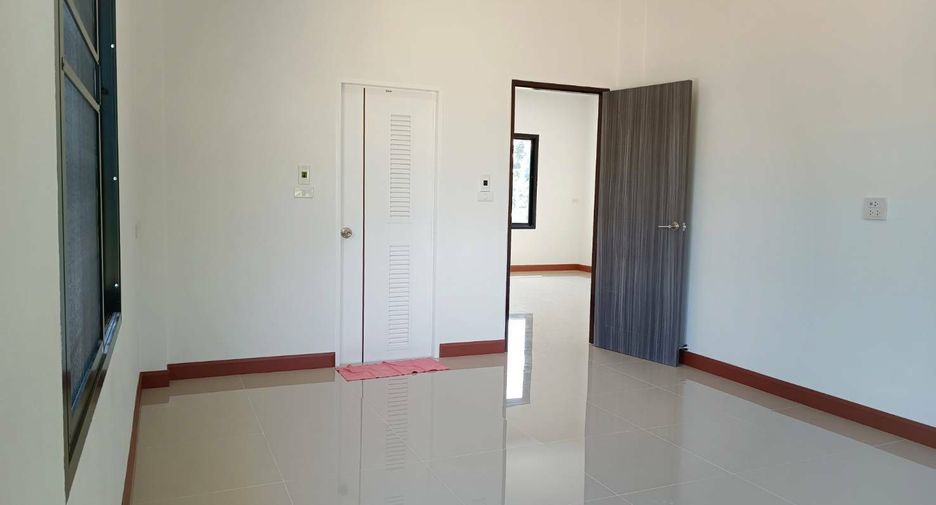 For sale 3 bedrooms house in Mueang Phitsanulok, Phitsanulok