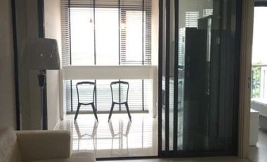 Condo en venta de 1 habitaciones en Khlong Toei, Bangkok